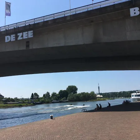 Medina Hartje شقة